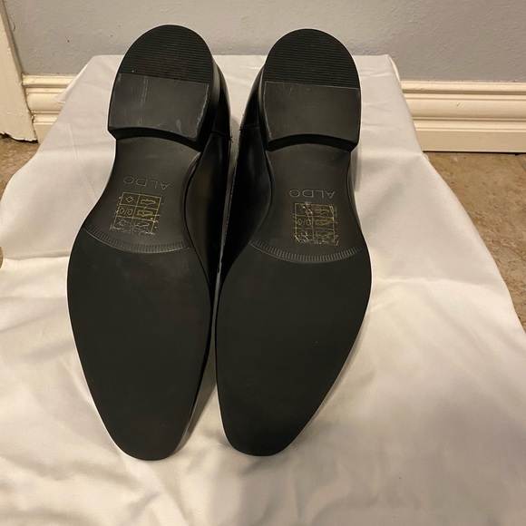 Aldo black lace dress shoes